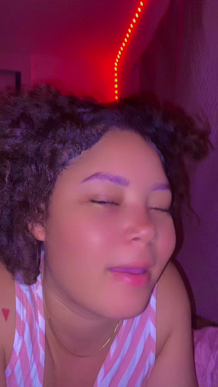 @Chica loca ๐ค๐ค๐ญ๐น