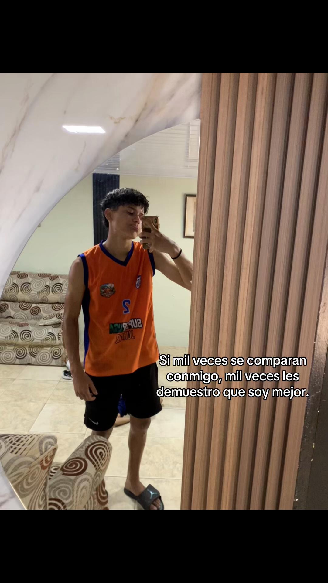 @𝐉