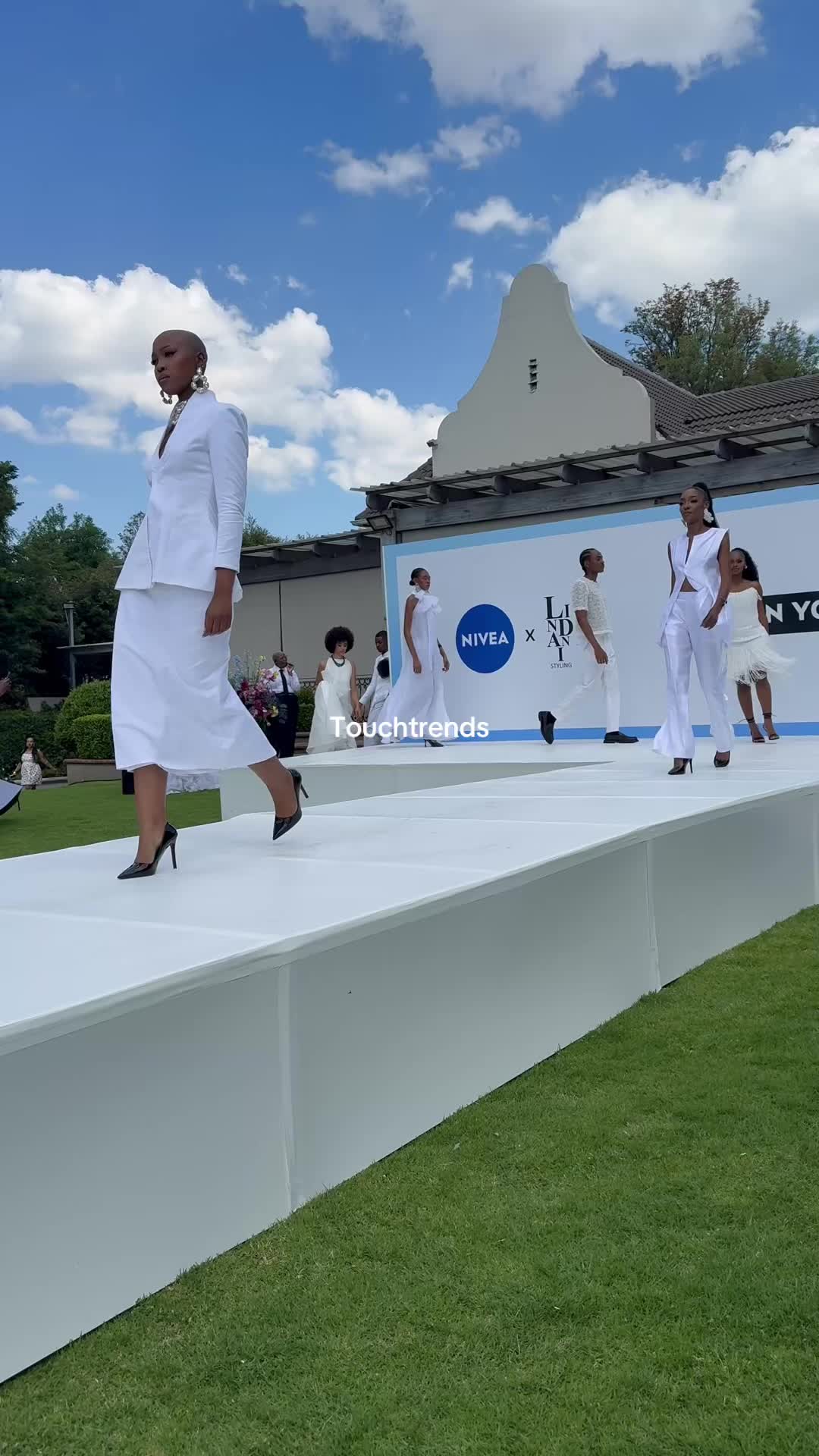 @TOUCH TRENDS..❤️&zwj;🔥