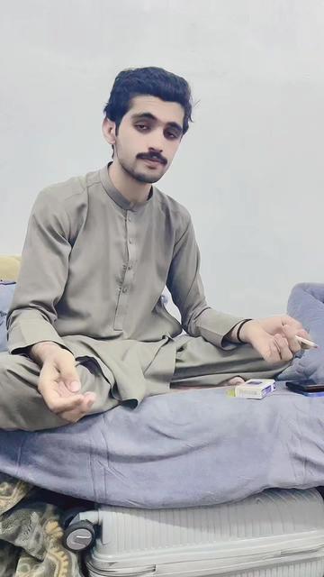 @ن ص ي ر حسين مروت ________A