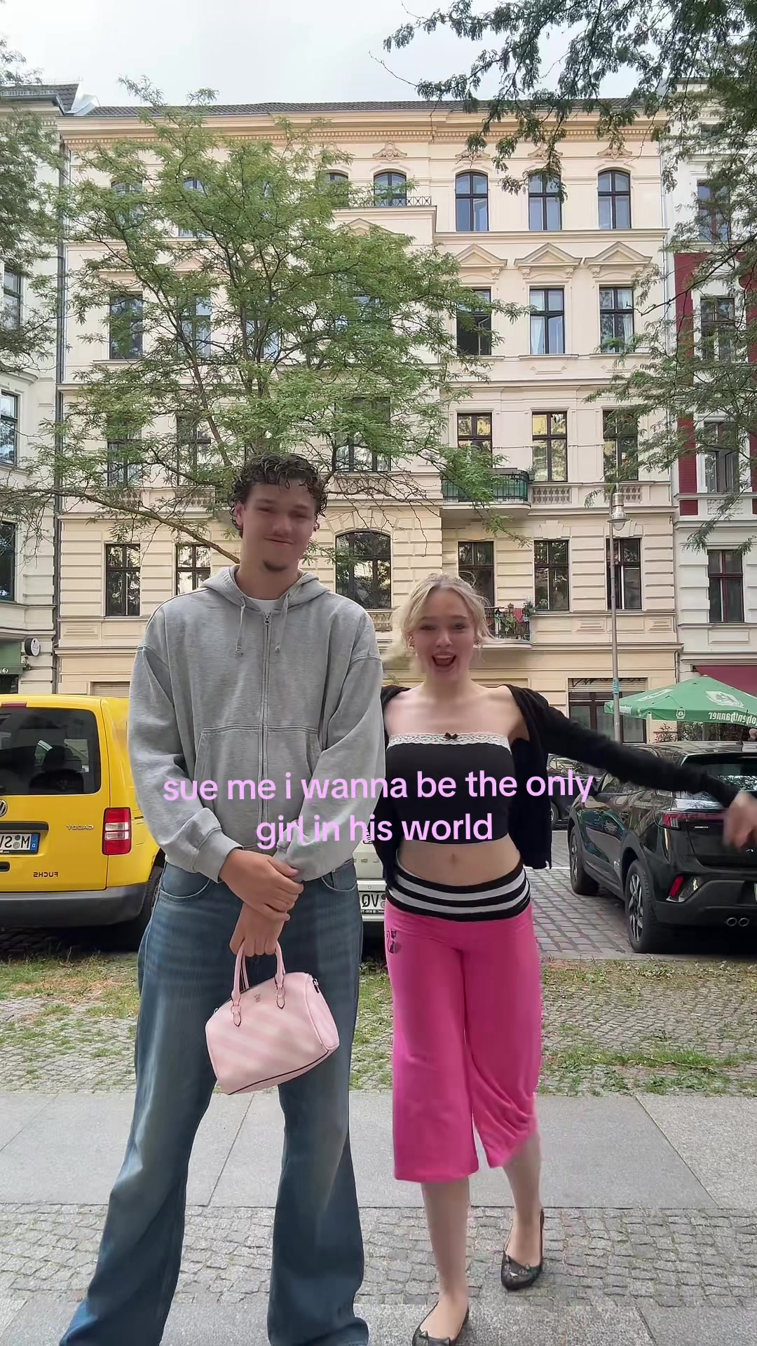 @leni bahr