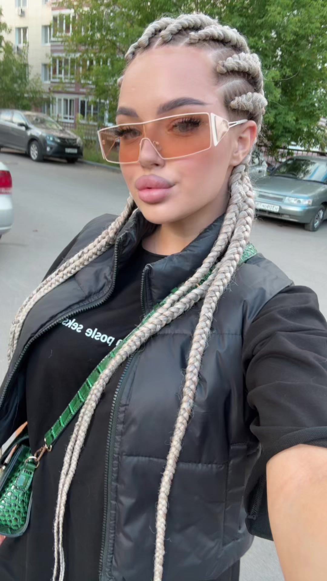 @Анастейша👄