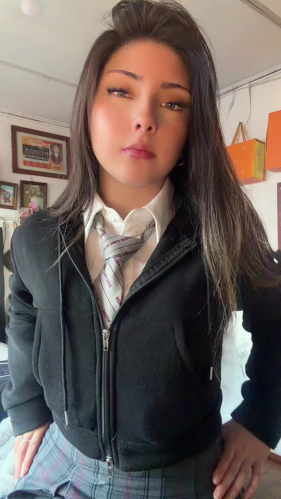 @𝐌𝐚𝐝𝐞𝐬𝐢𝐭𝐚 💗