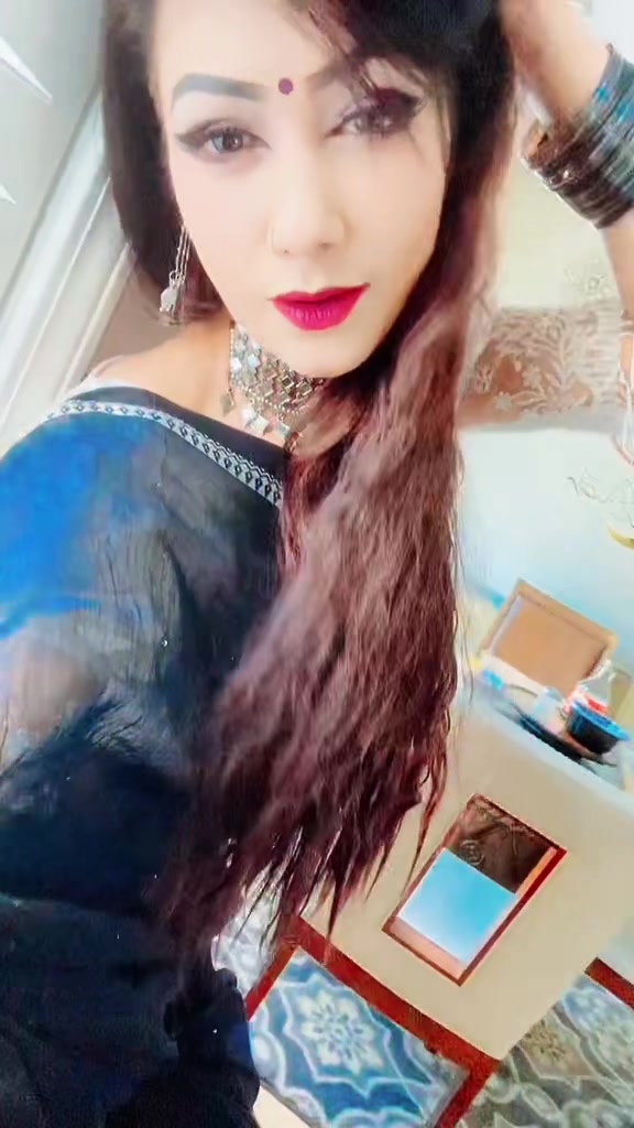 @Zoya the YouTube queen ๐ธโ
1