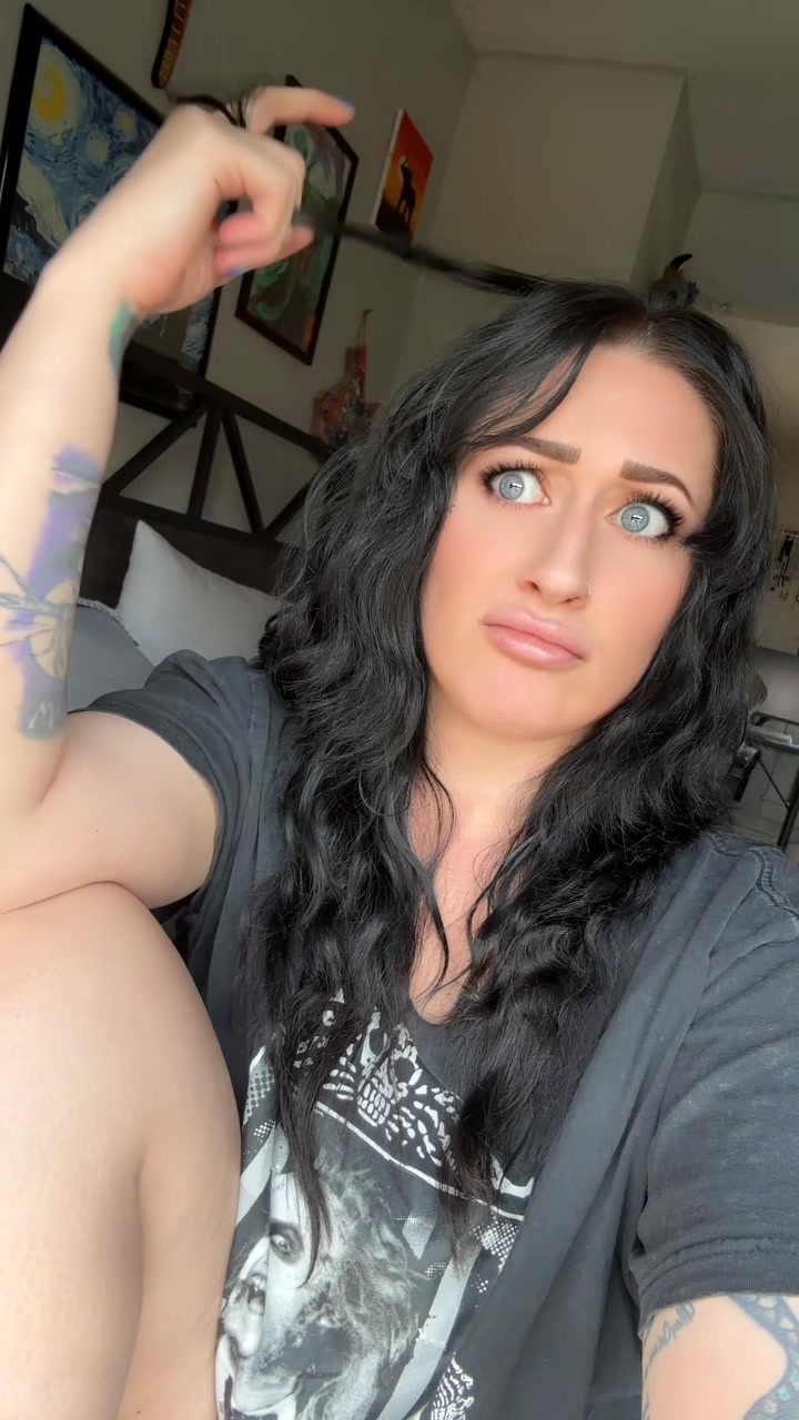 @Valentina Marie