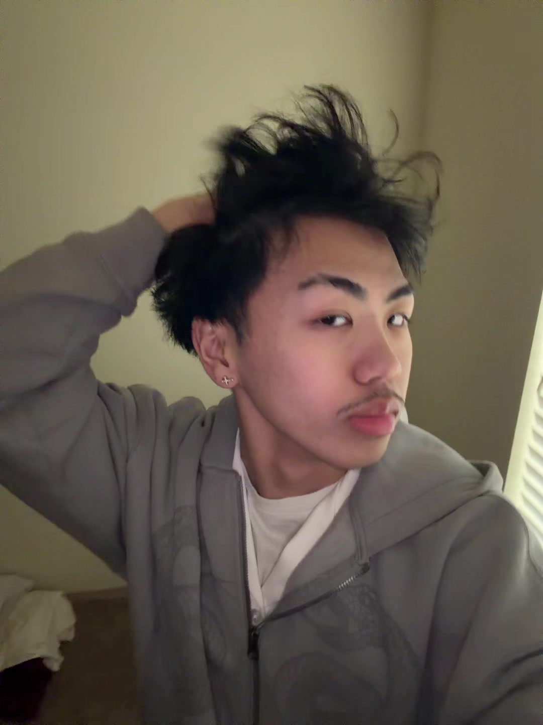 @yajshii