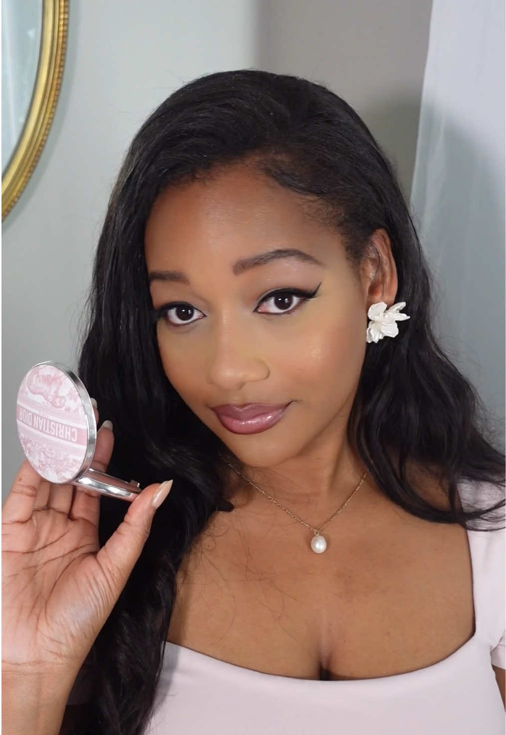 @Ebony Nikita Elegance