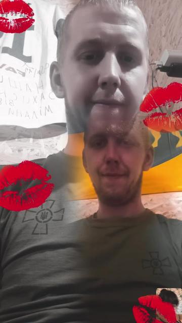@Дівчина військового 💋
