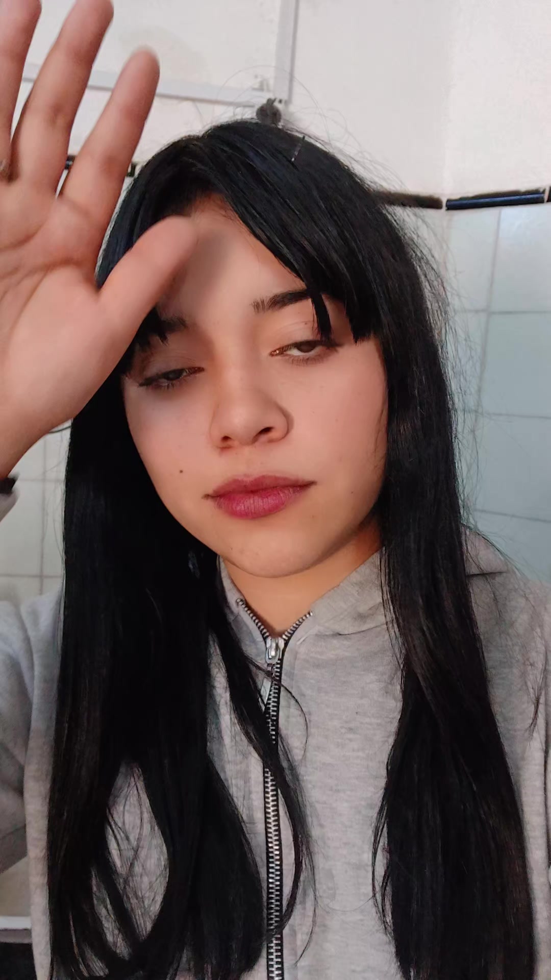 @️
