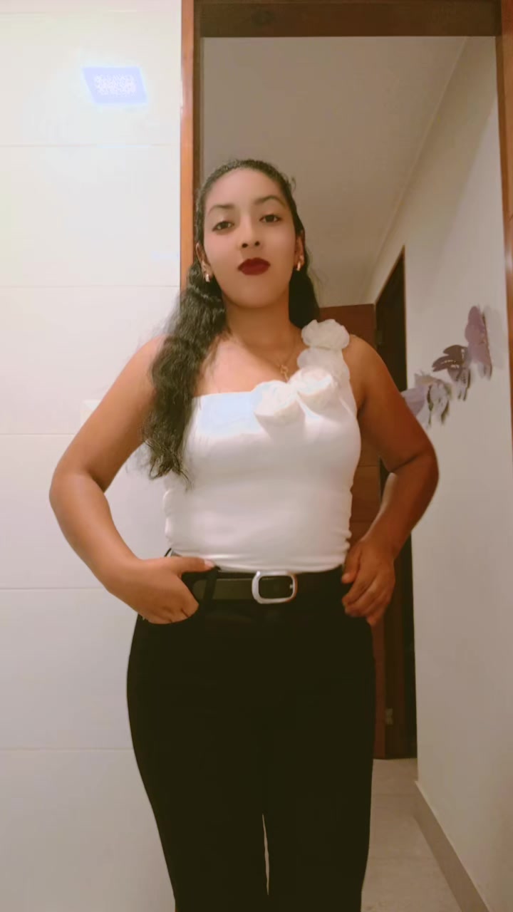 @ANITA🤎