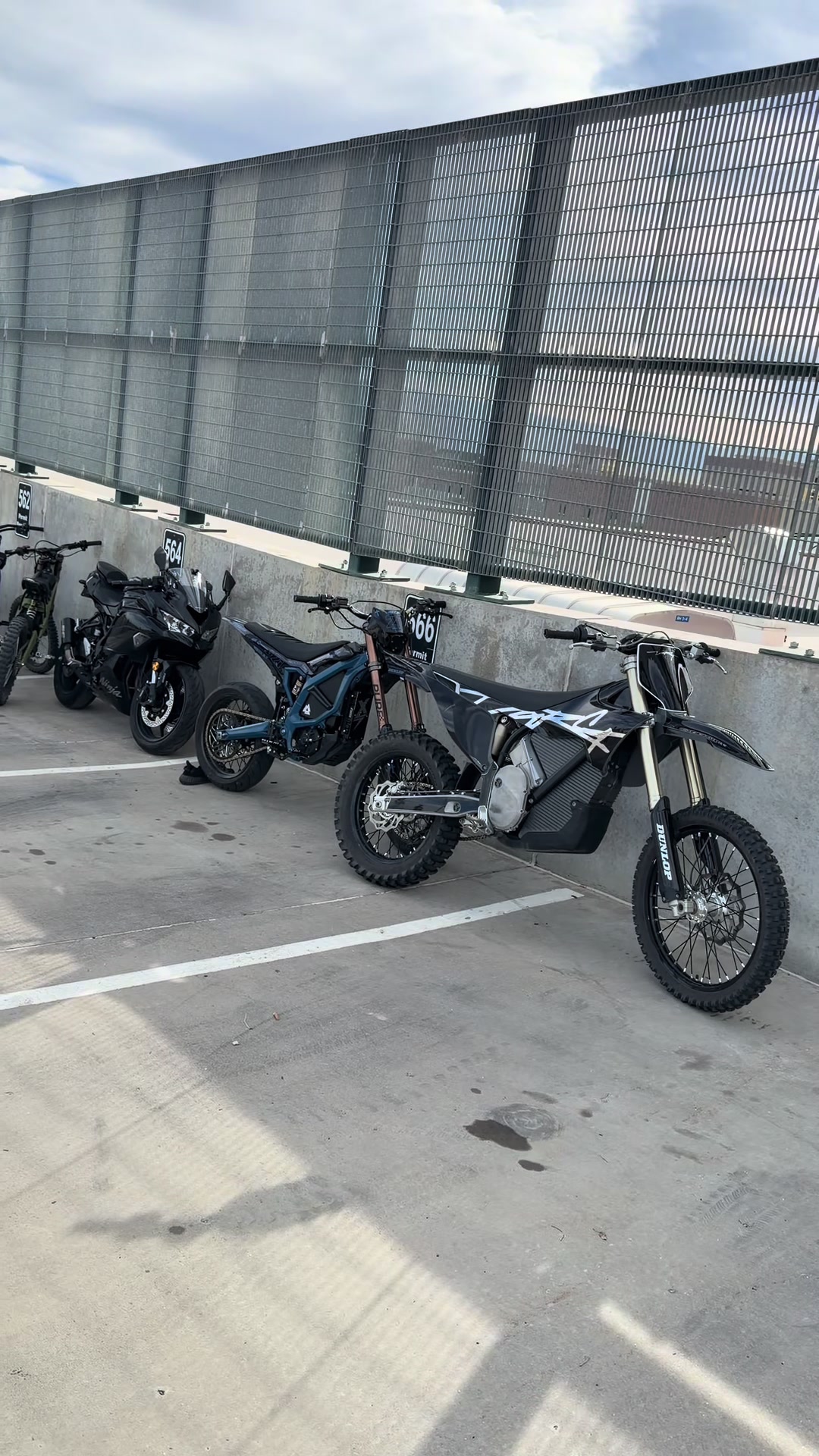 @T Post