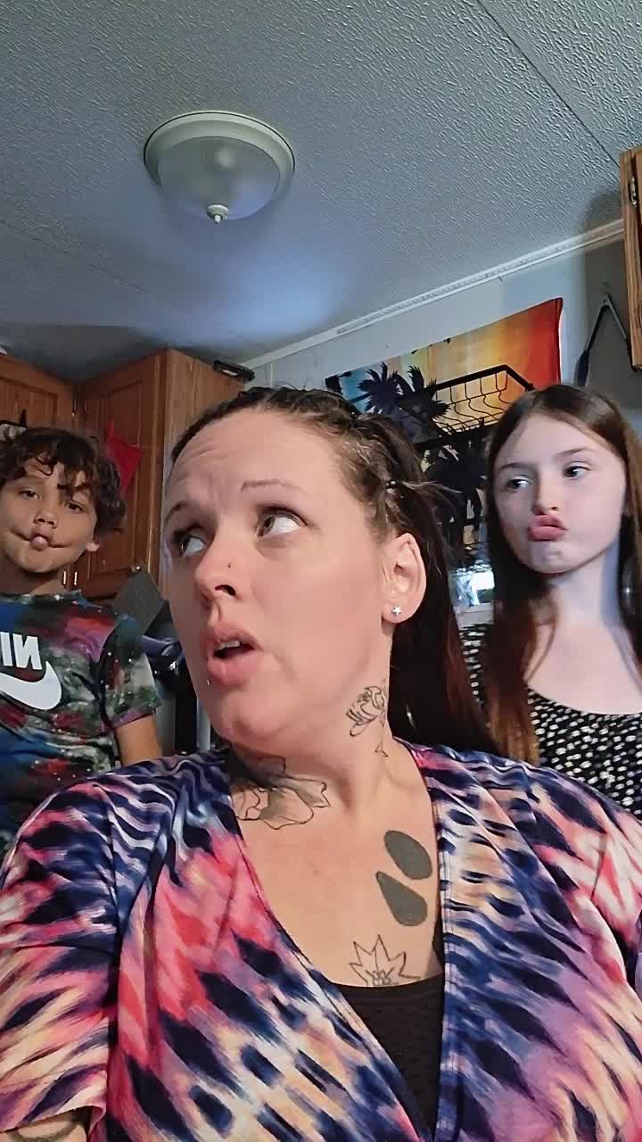 @MikeysWifey1219