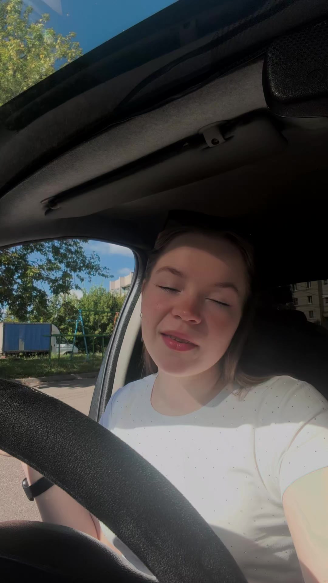 @Markelova