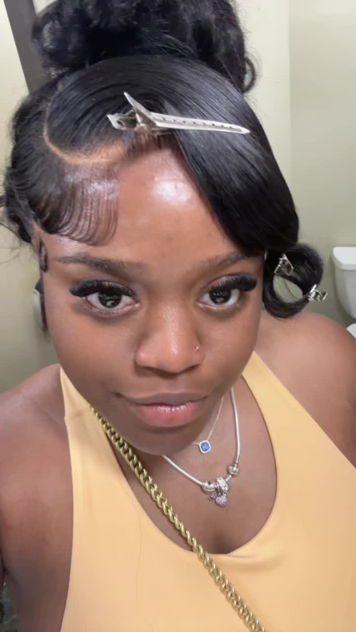 @zakiyagibbs