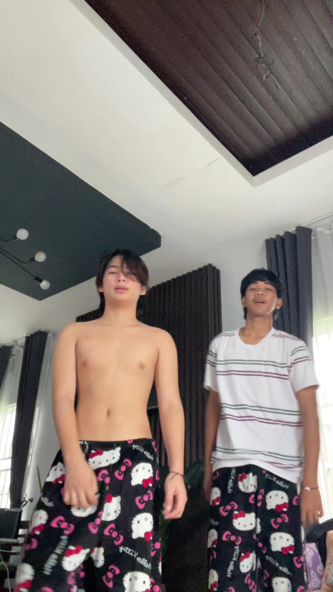 @OFFICIAL_RJAY.