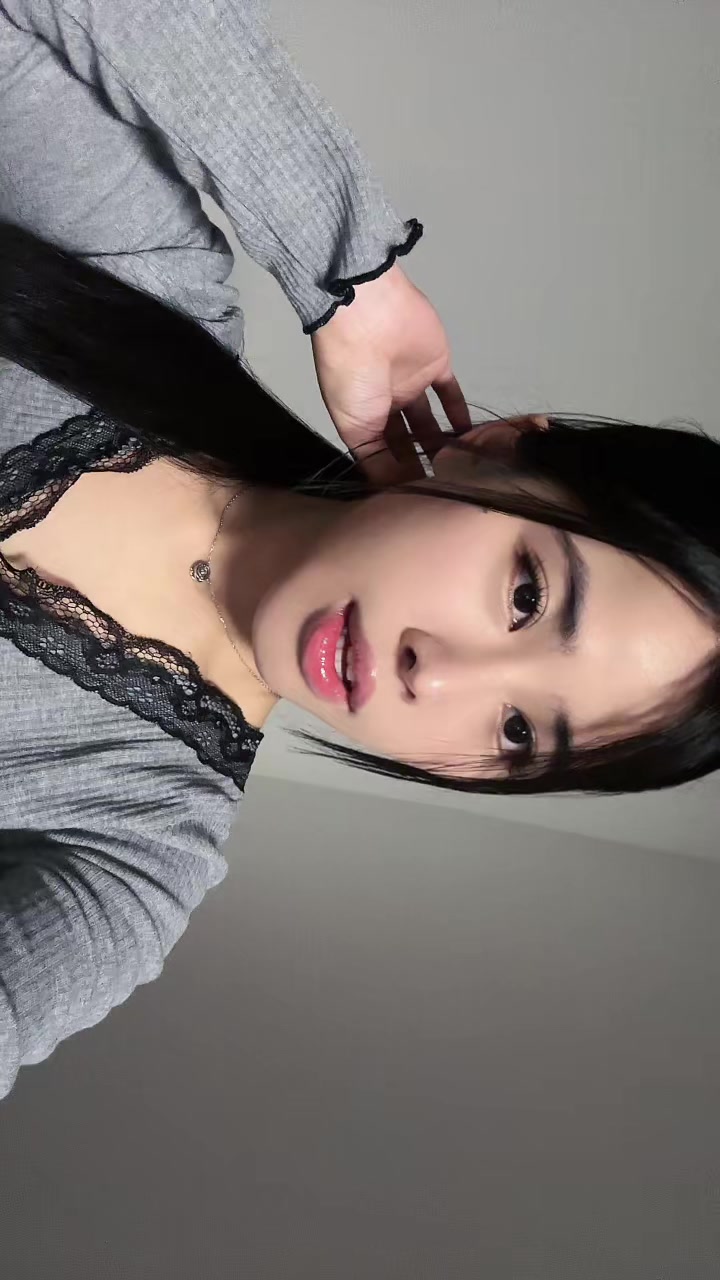 @Bunnie__cutieee