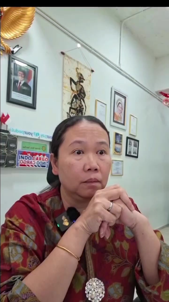 @Miss Yuni