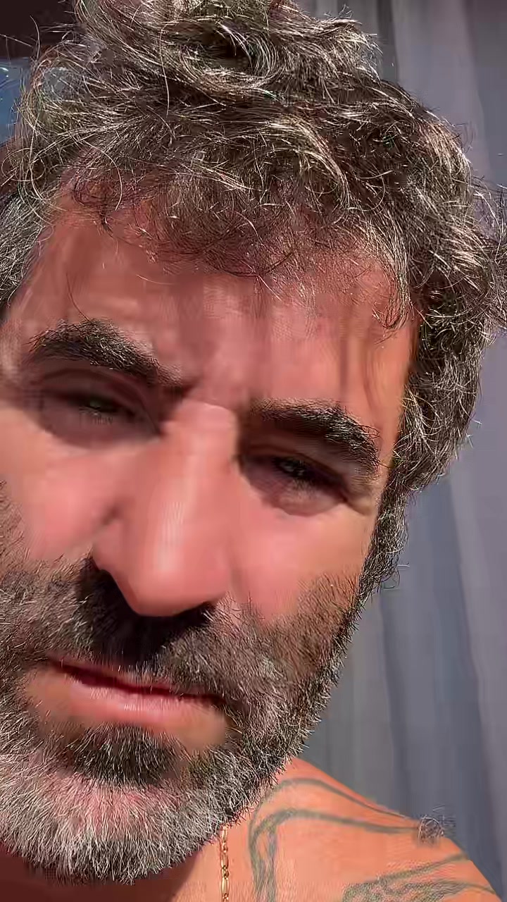 @Pedro Latuffa