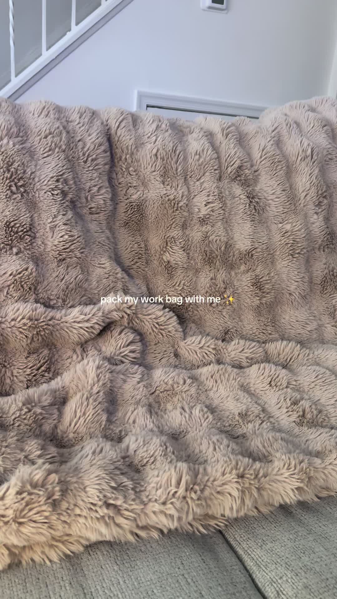 @NyraDelRey
