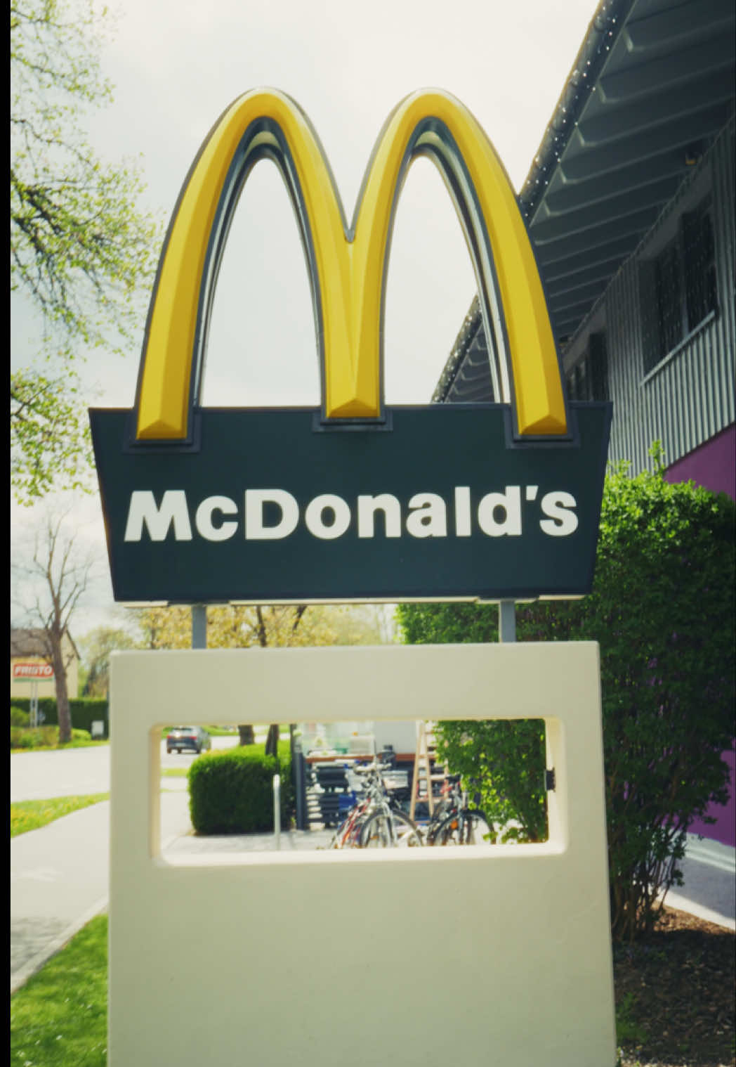 @McDonald&rsquo;s Kielhorn