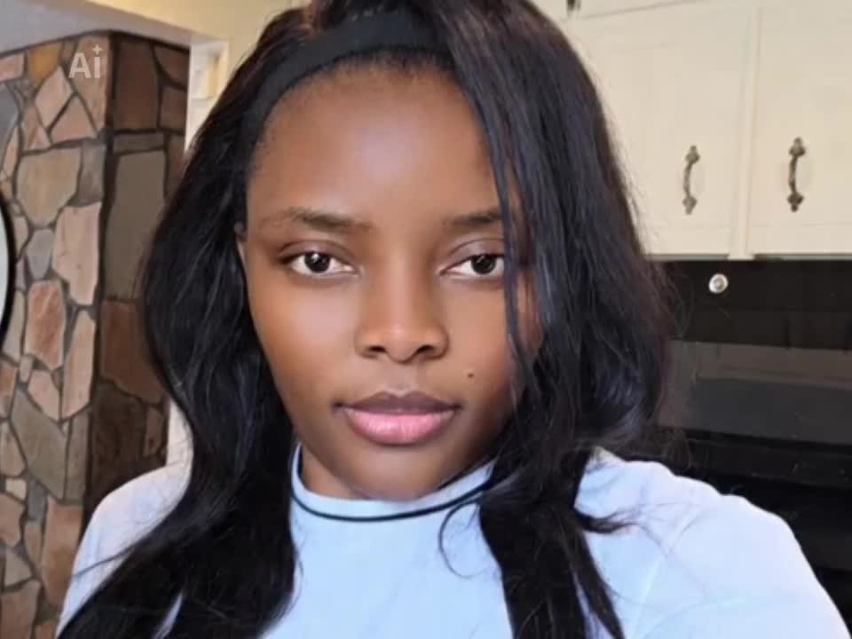 @Samantha Zo&eacute; Madi