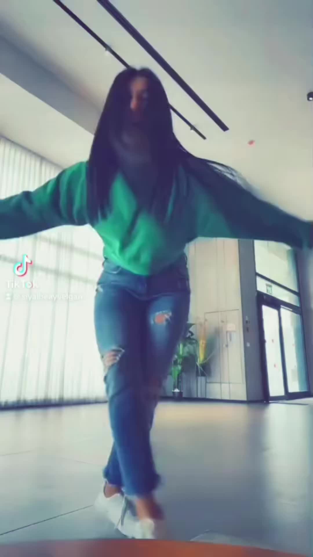 @სოფი სოფი