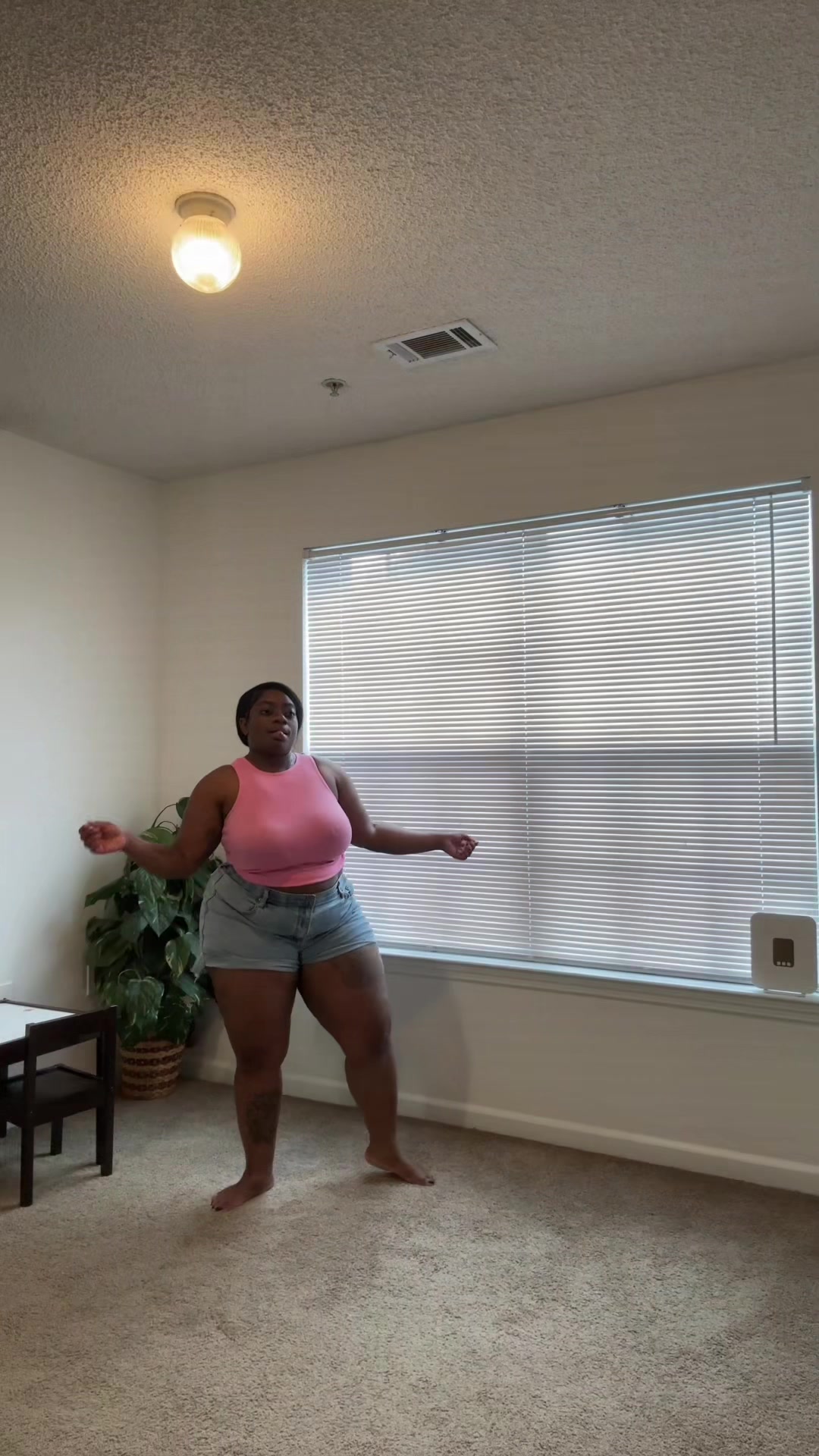 @Nia