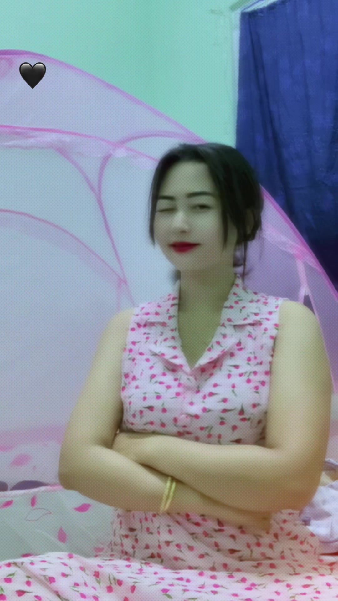 @Myat😘