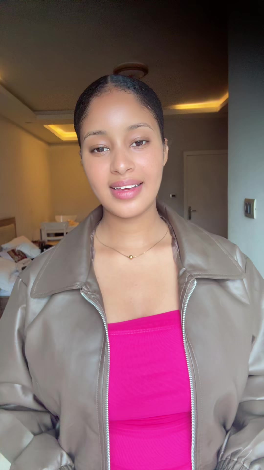 @Bella (እ-ኑ)
