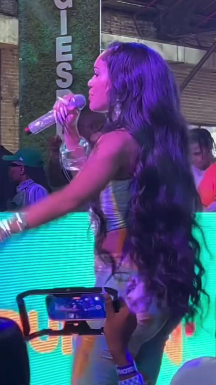 @Diamonté Quiava (Saweetie)