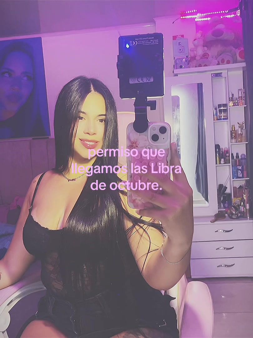 @M A U R Y ♡🧸✨