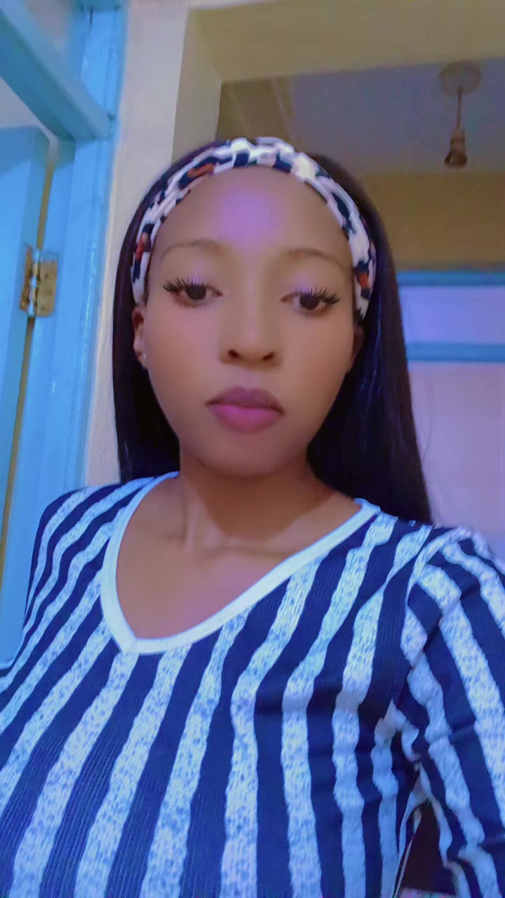 @njeri🦋