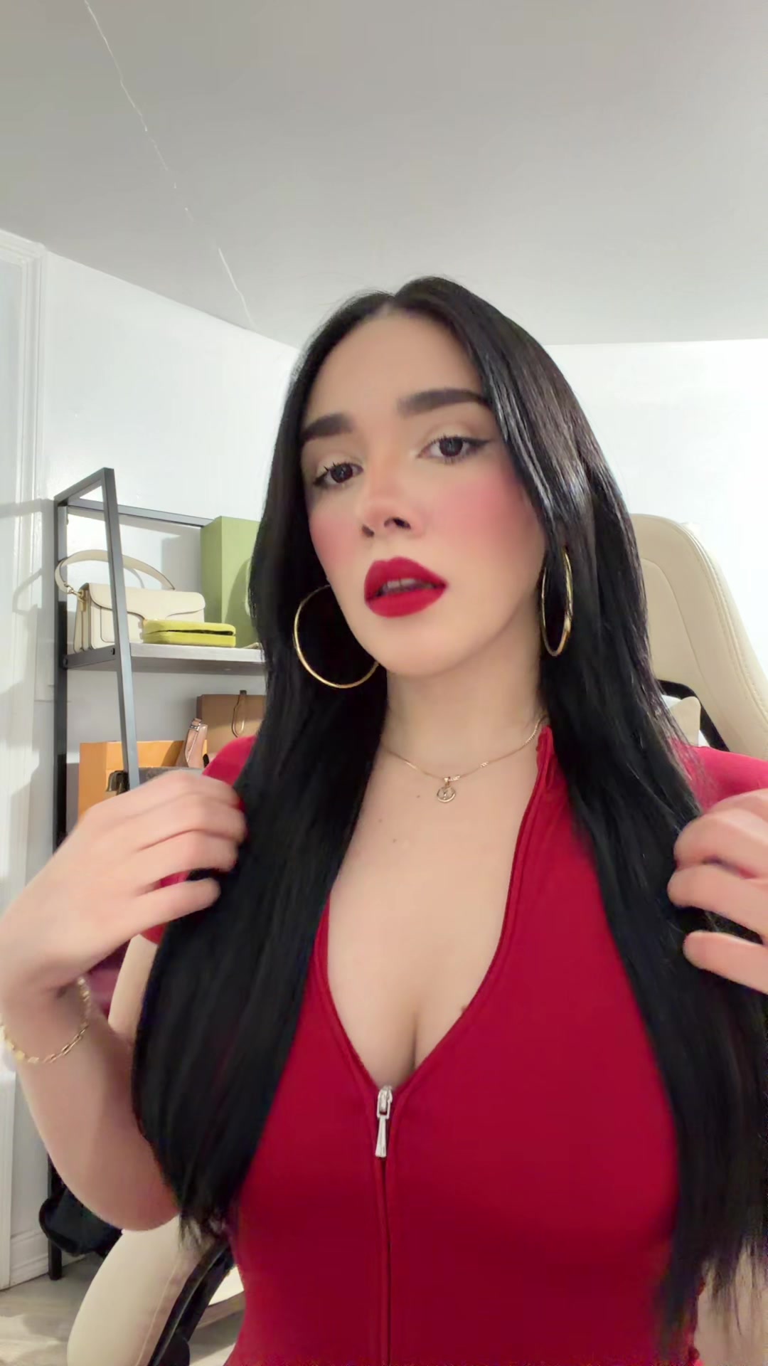 @michyoficial