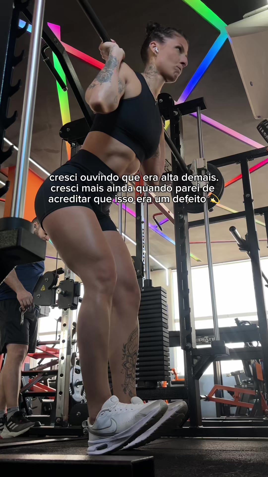 @Mari Bastos
