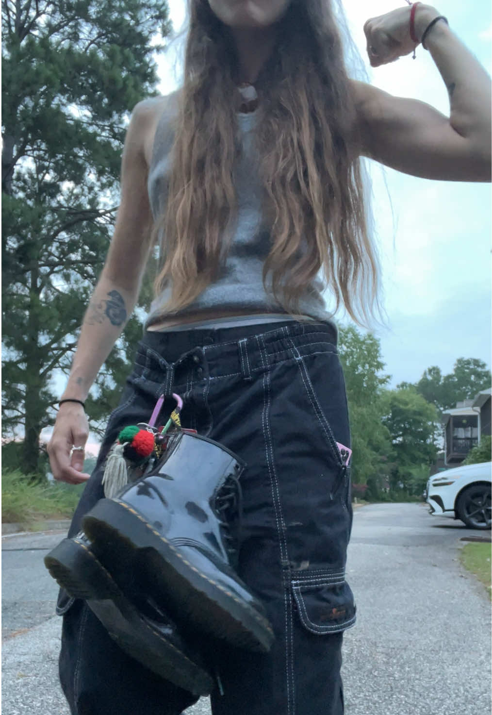 @ca⛓️en