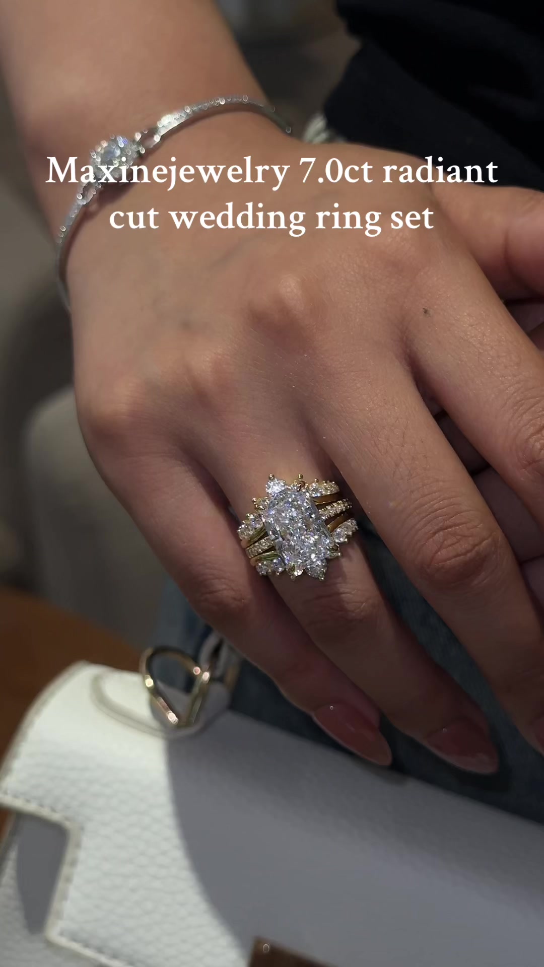 @Maxinejewelry_official