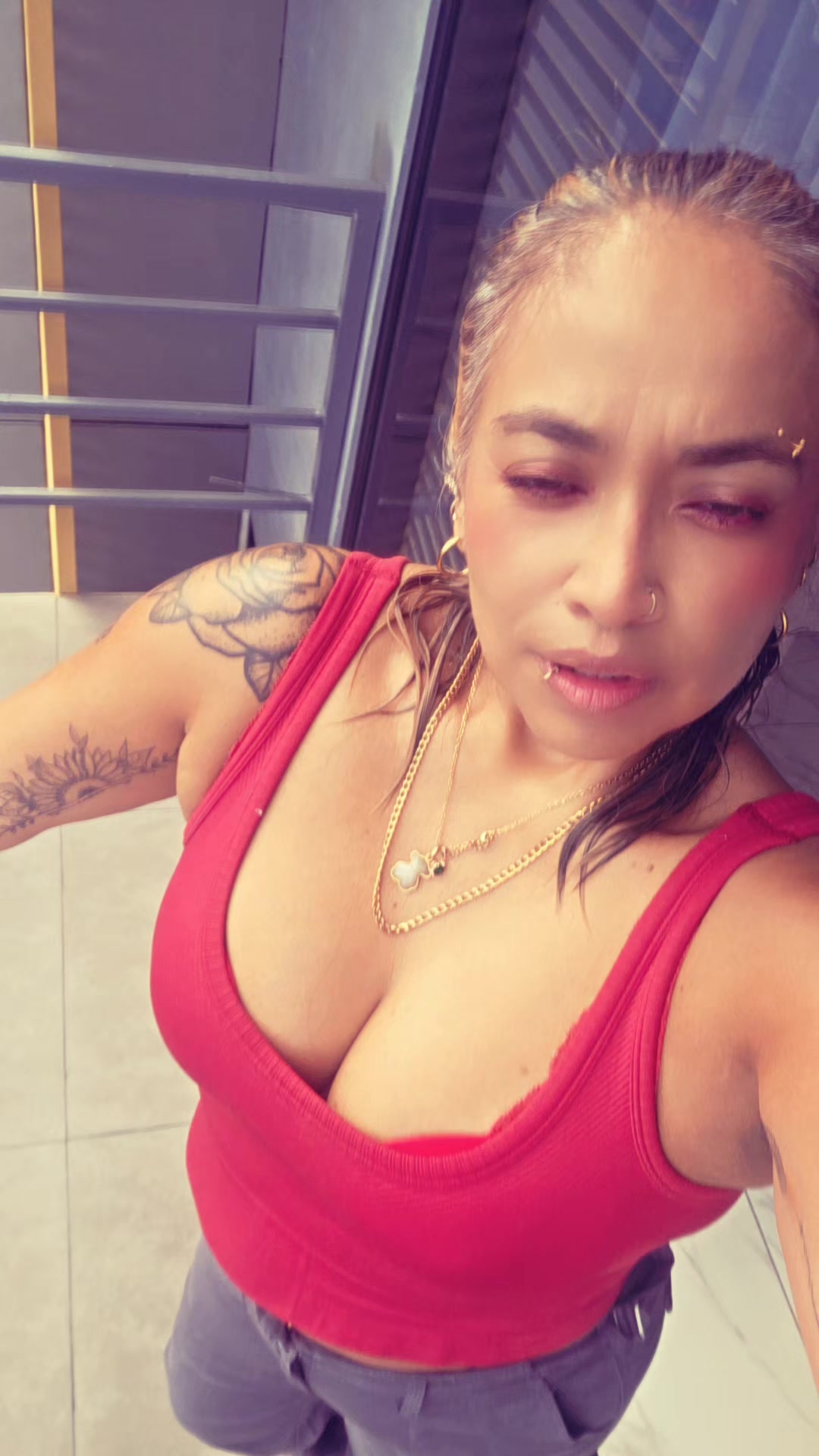@Isabella