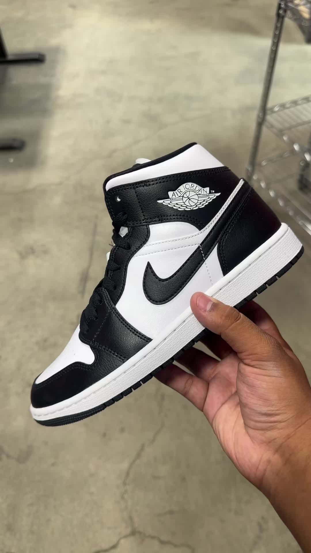 @Trending Sneakers
