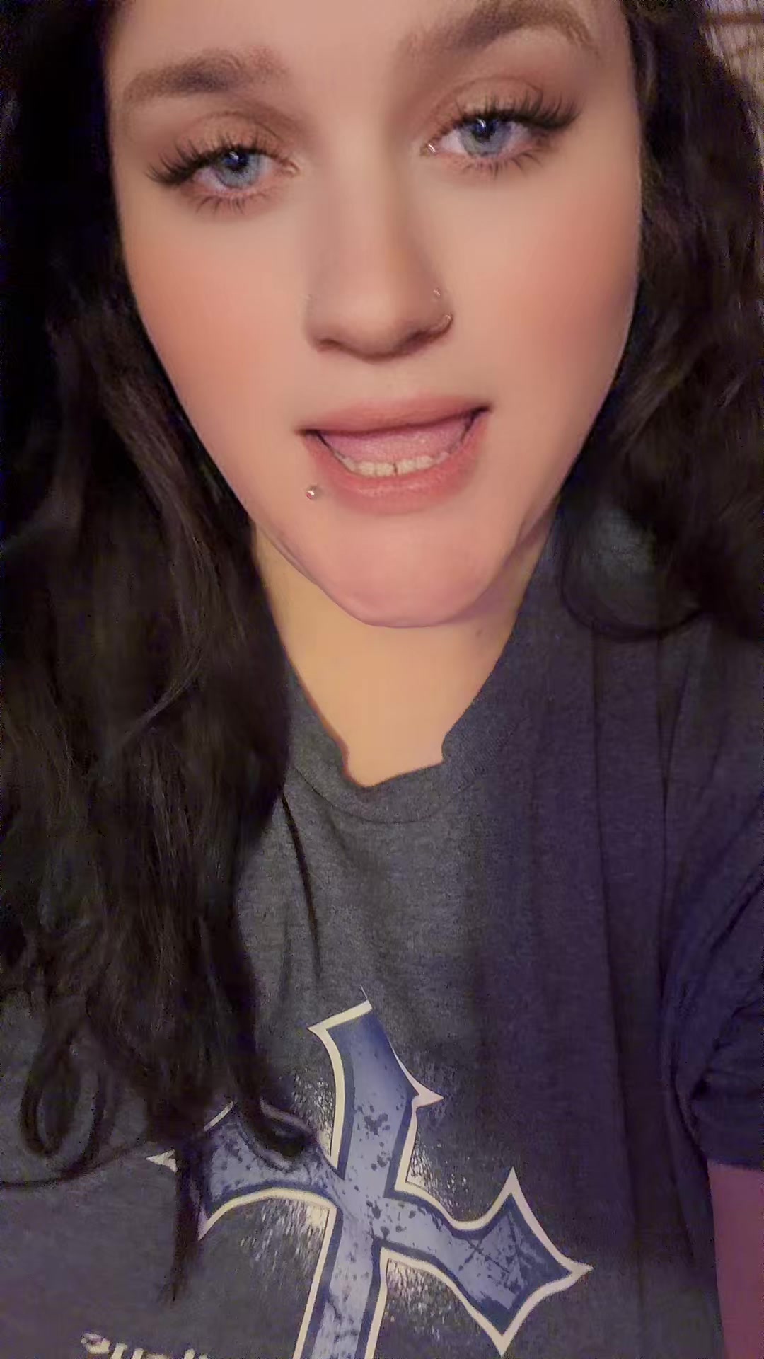 @Undercoverblueeyes2.1