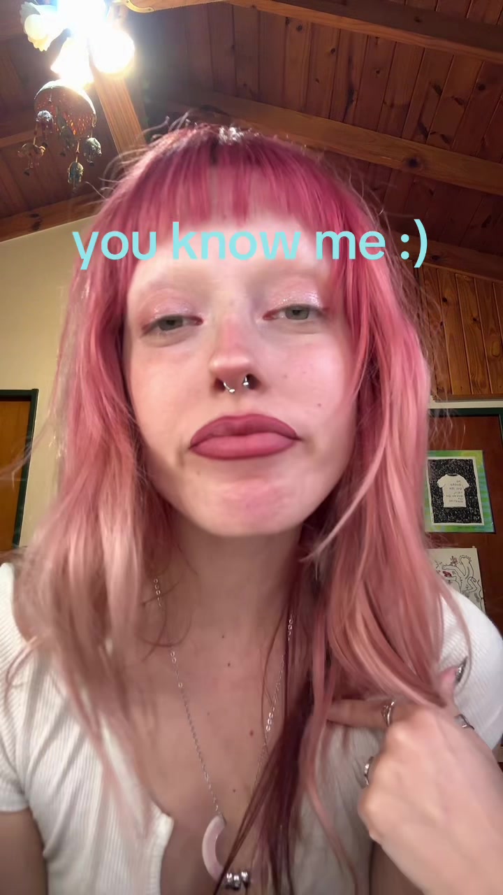 @nicole