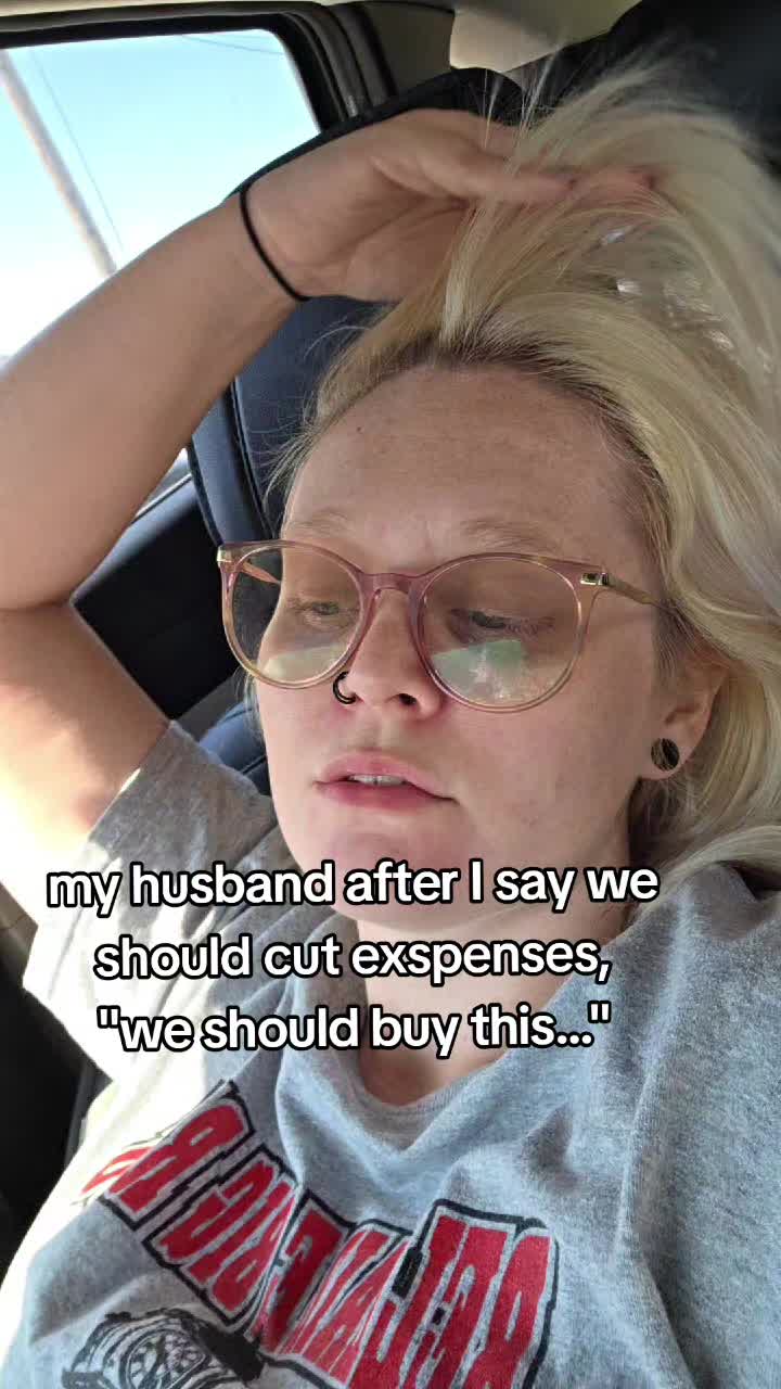 @EmieWonders