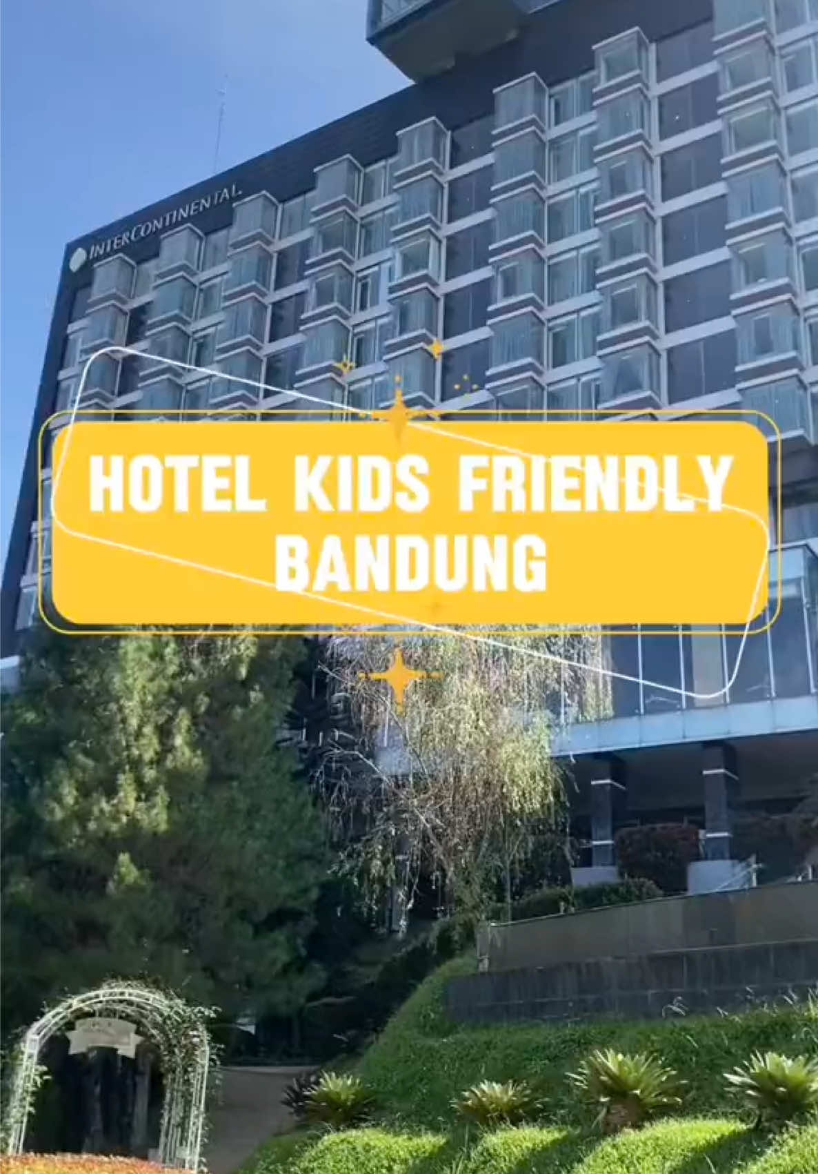 @riawulandarijakarta