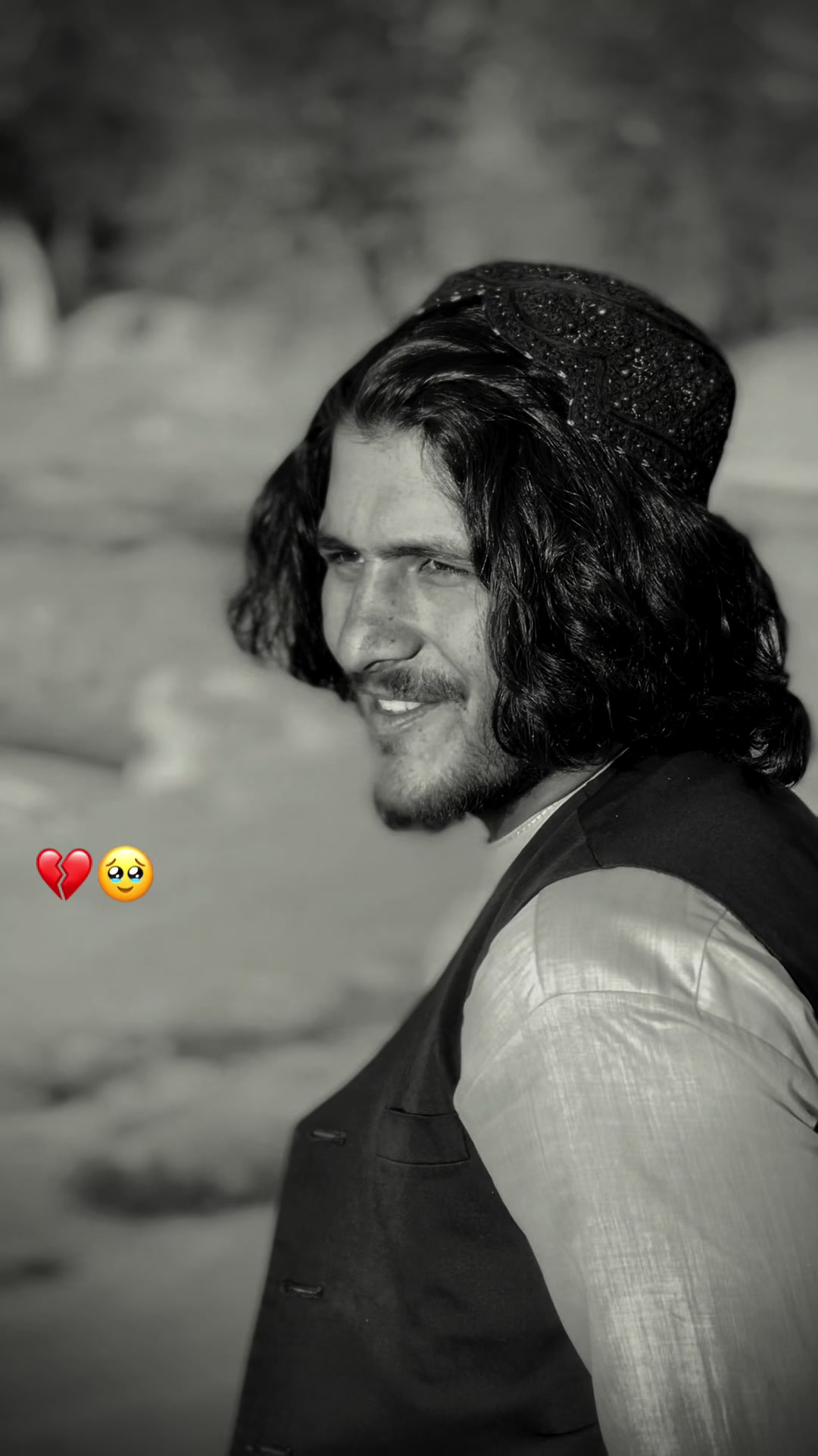 @🦅مسافر جانان😍۔۔👀