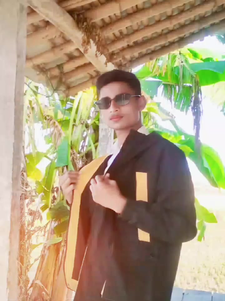 @desi.boy064