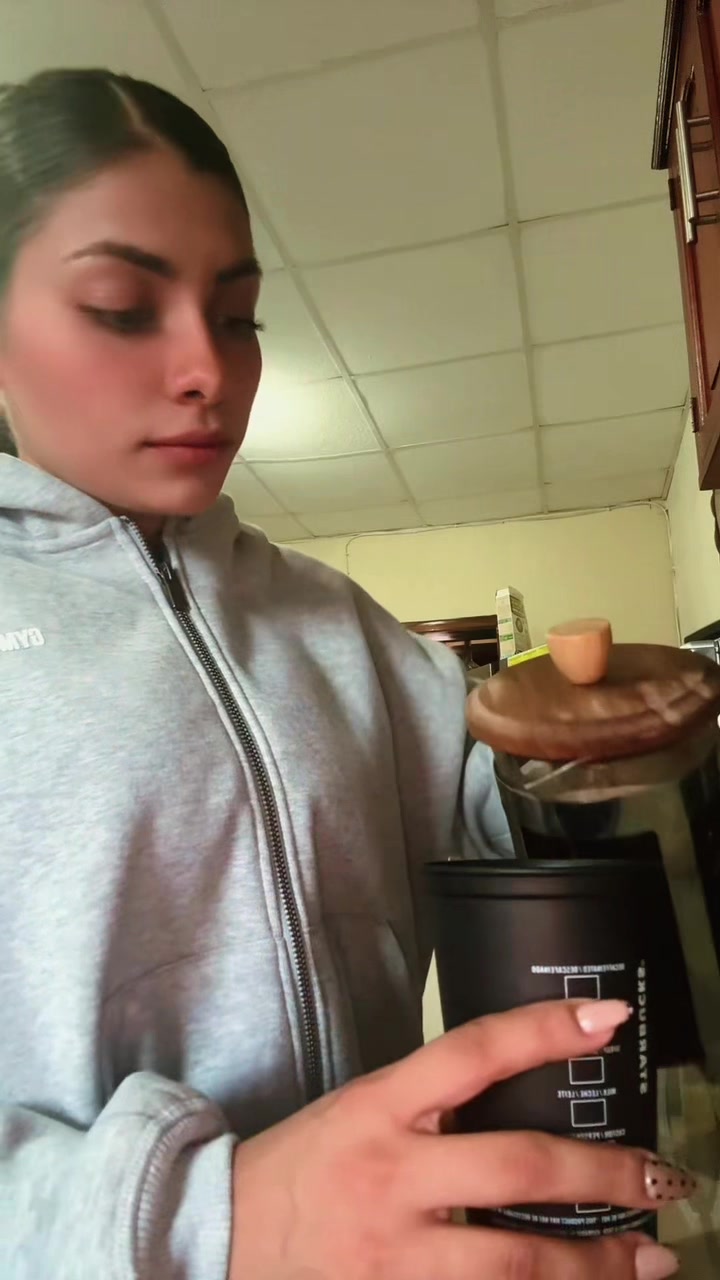 @Paola M