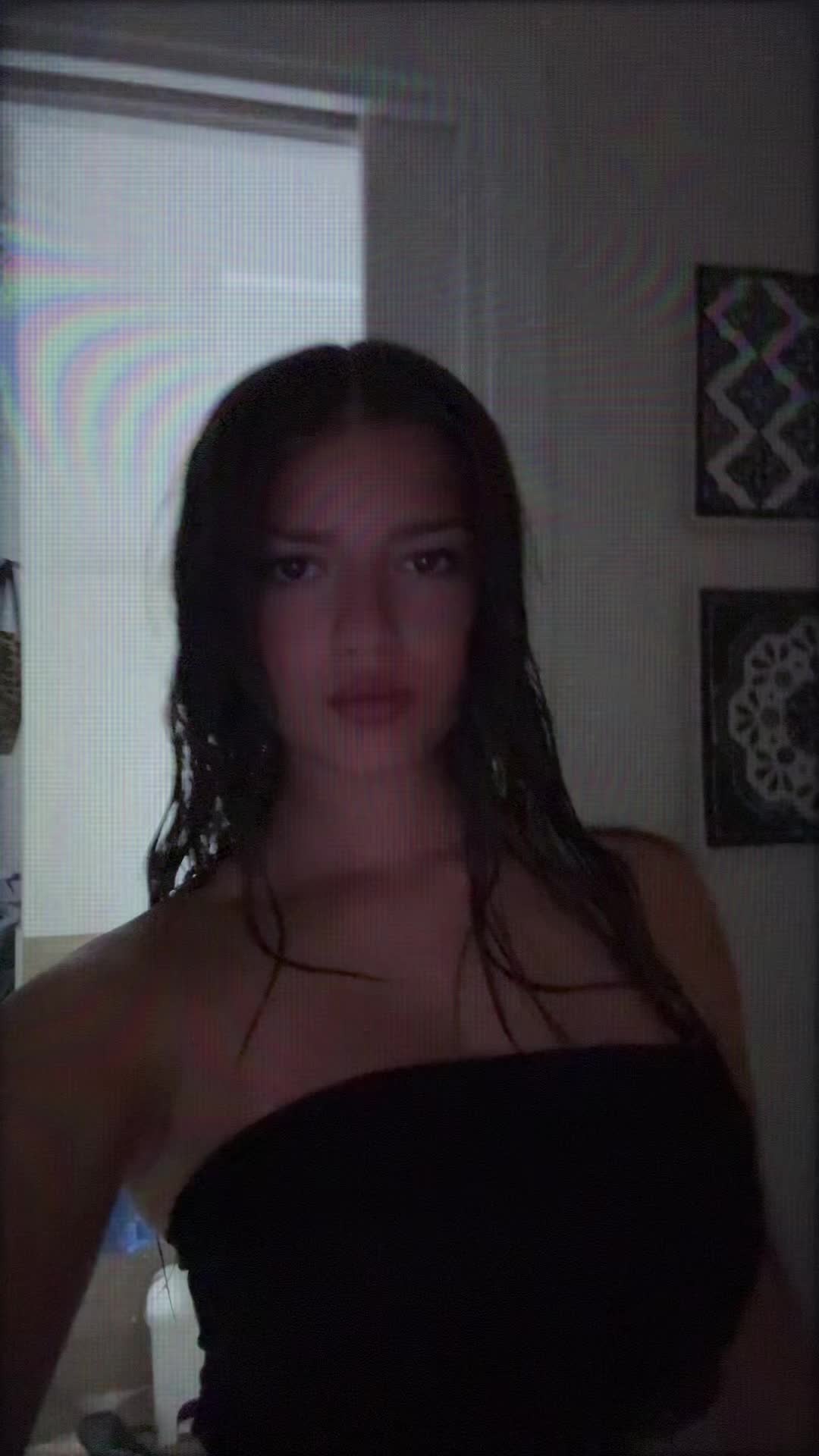 @cloecarpino__