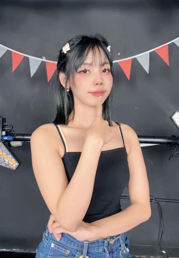@JKT-001