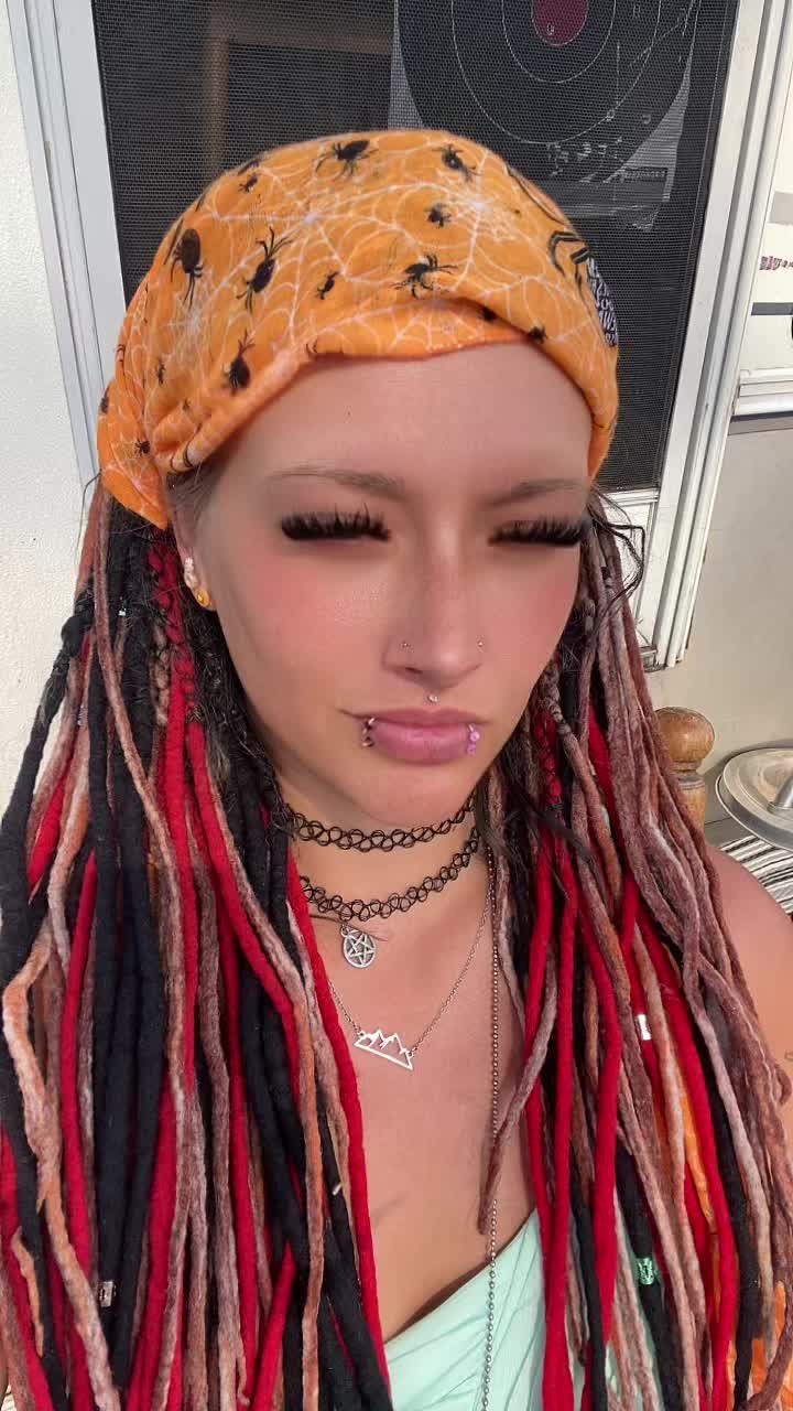 @PsychoticAngel420