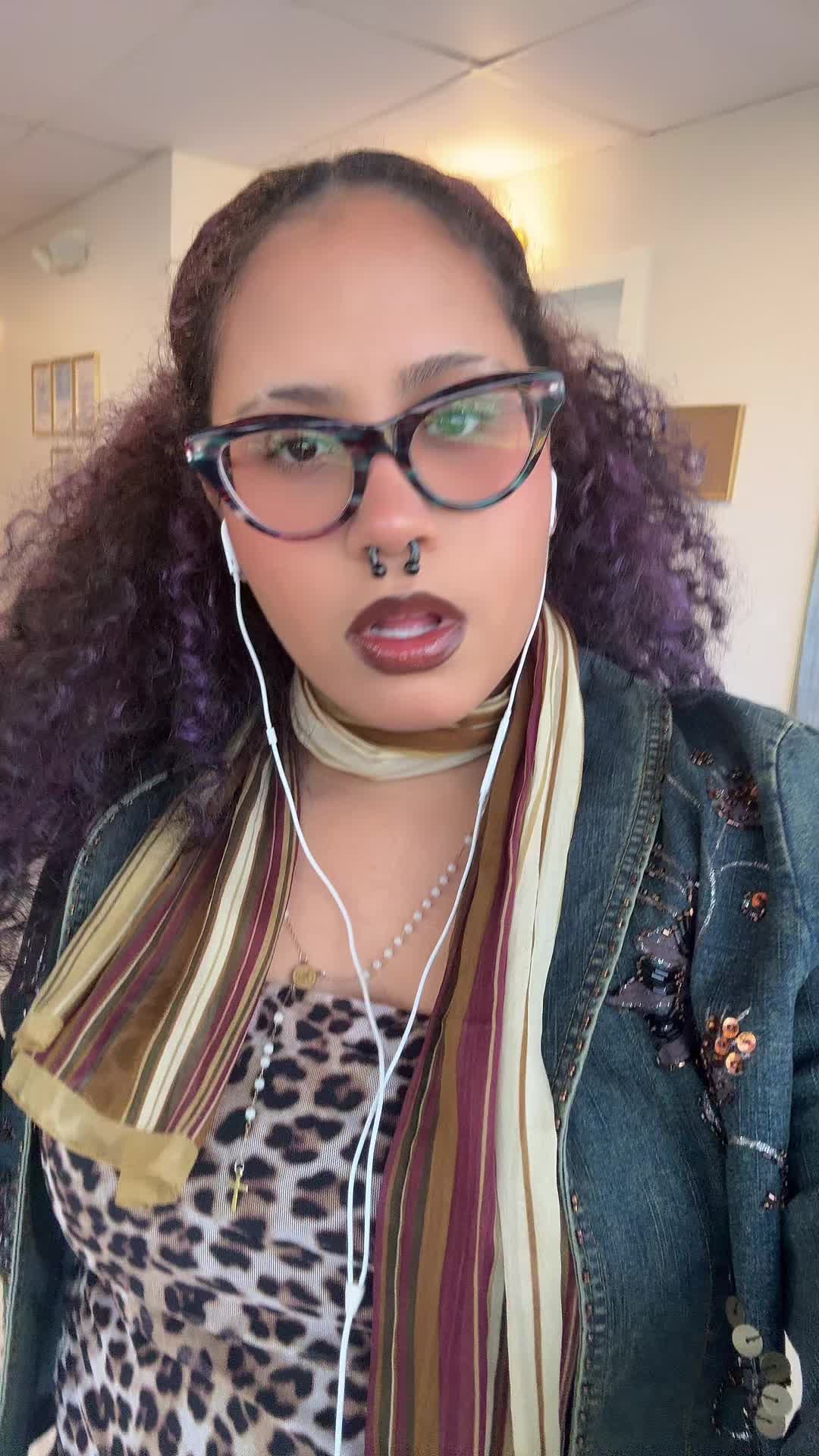 @🍏