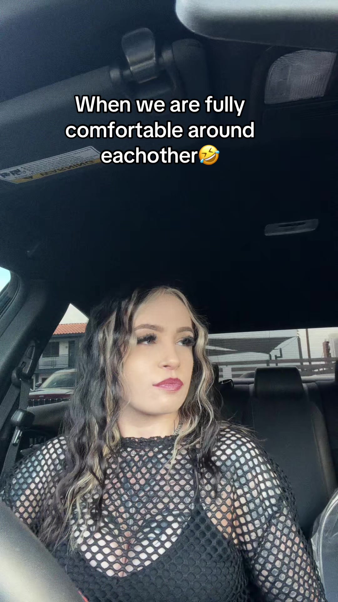 @vxnliz_